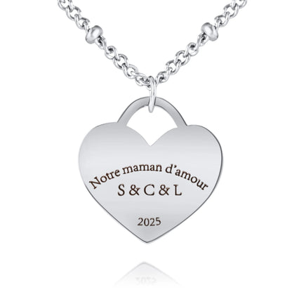 Collar Corazón Grabado con Cadena de Cuentas